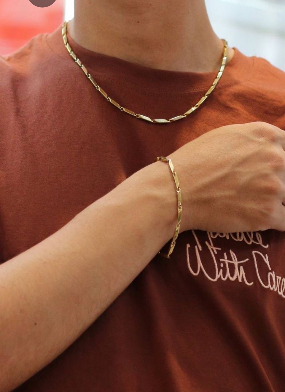 Collier et bracelet triangle dore 3