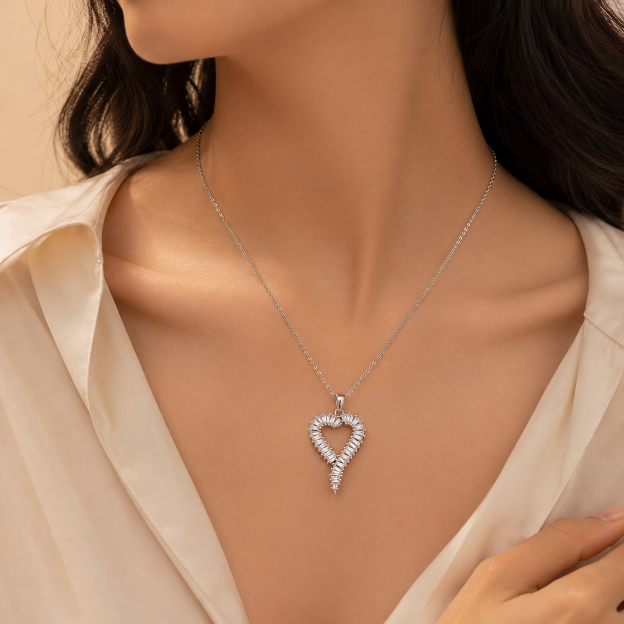 Collier 3